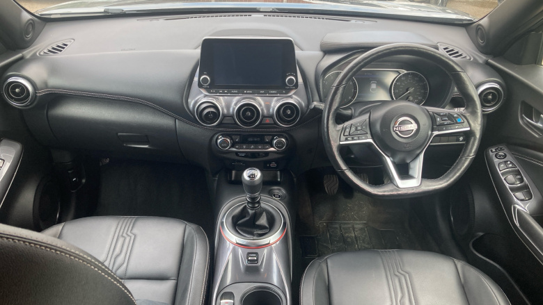 Nissan Juke 1.0 DiG-T 114 Tekna 5dr Petrol Hatchback